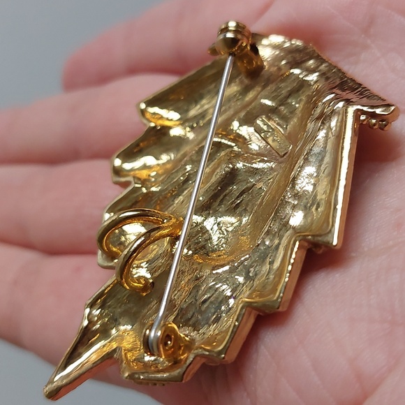 Park Lane Brooch and Pendant - Picture 7 of 7